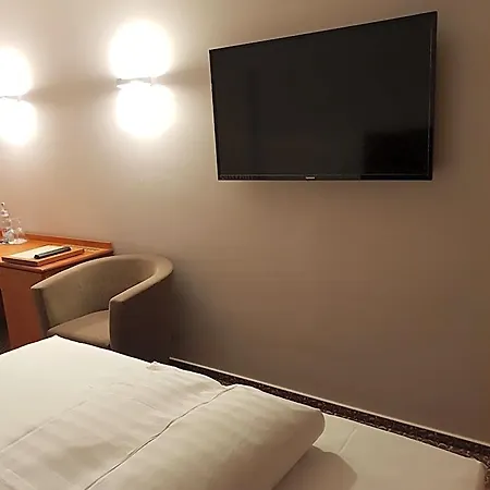 Hotel Victoria 3*